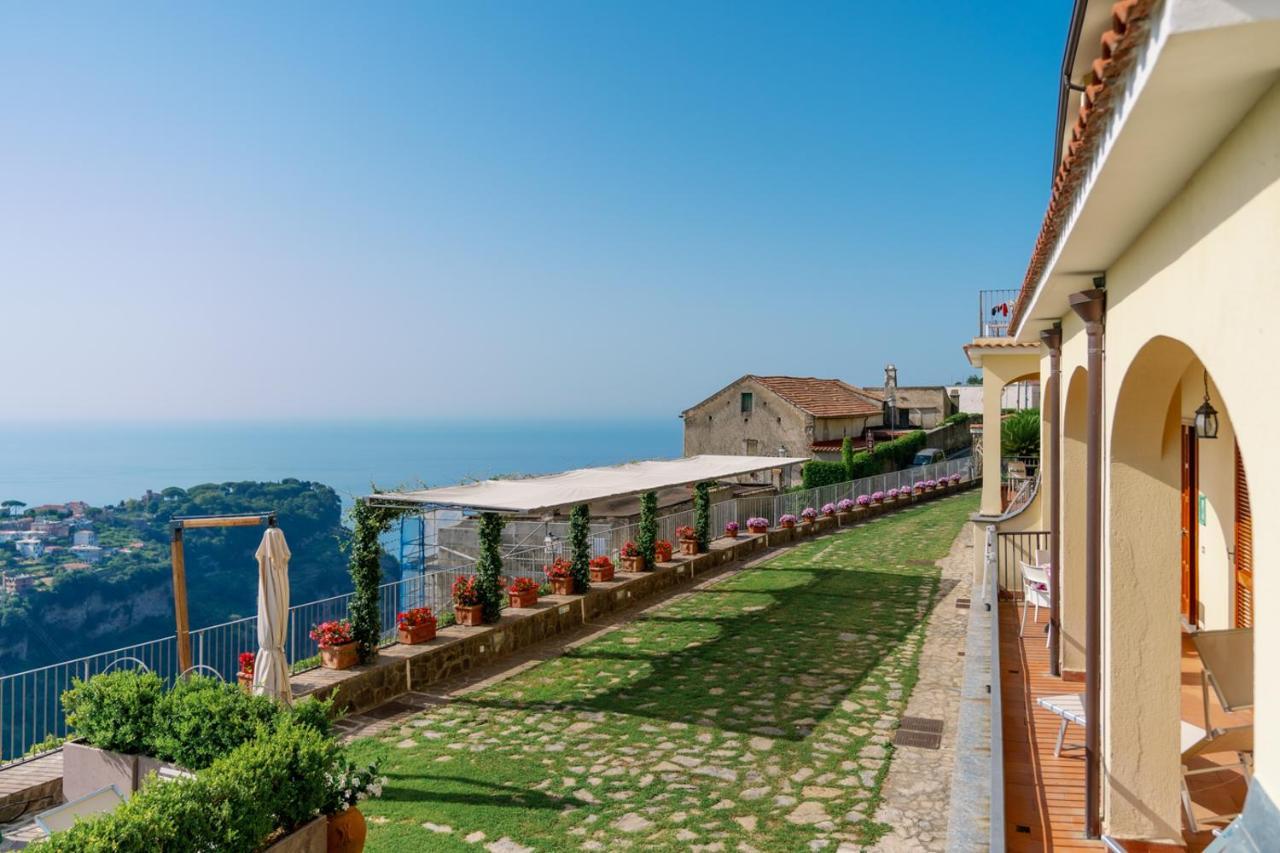 Appartamento Emma In Villa Laura 스칼라 외부 사진
