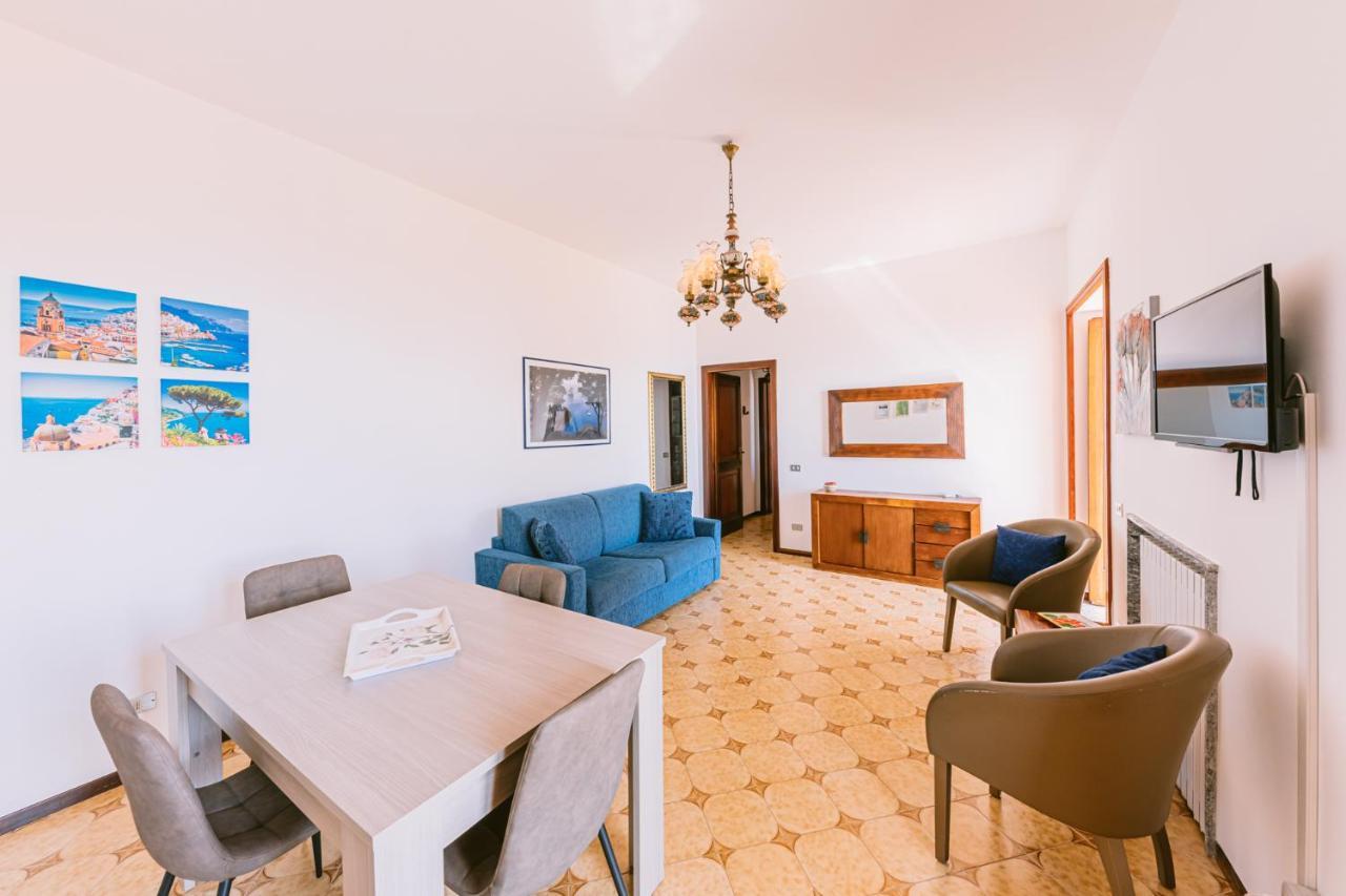 Appartamento Emma In Villa Laura 스칼라 외부 사진